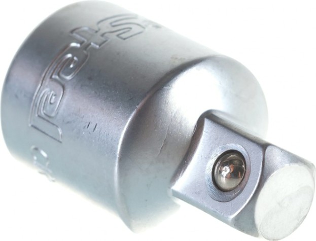 Адаптер AV Steel AV-520510 (F 1/2"хM 3/8" 46 мм) Адаптер AV Steel AV-520510 (F 1/2"хM 3/8" 46 мм)