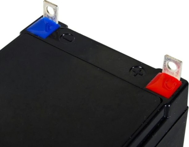 Аккумулятор HUTER 12В 12 Ач 64/1/23 [64/1/23]