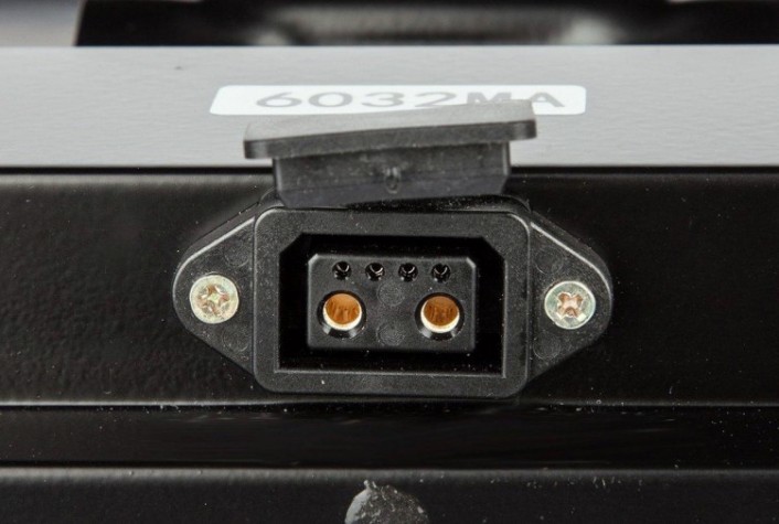 Аккумулятор RUTRIKE 60V 32A/H литиевый тяговый (18650 mnconi) [021666]