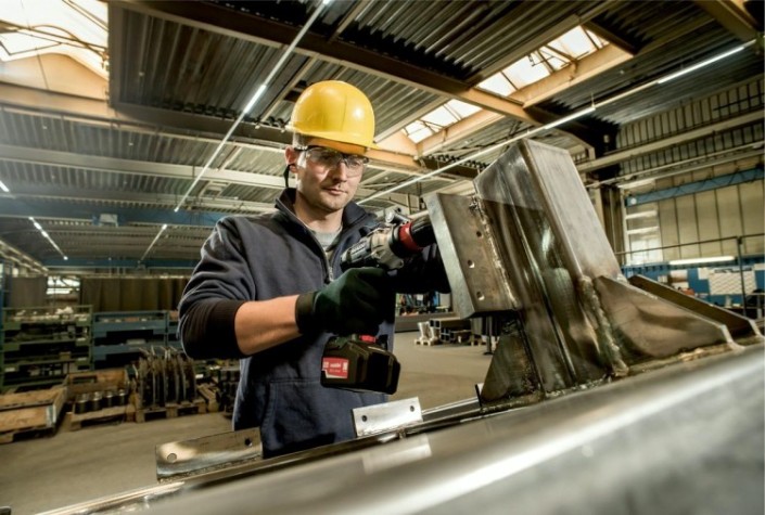 Аккумуляторная дрель-шуруповерт METABO GB 18 LTХ BL Quick i бесщеточная, без АКБ и ЗУ (Резьборез) [603827890]