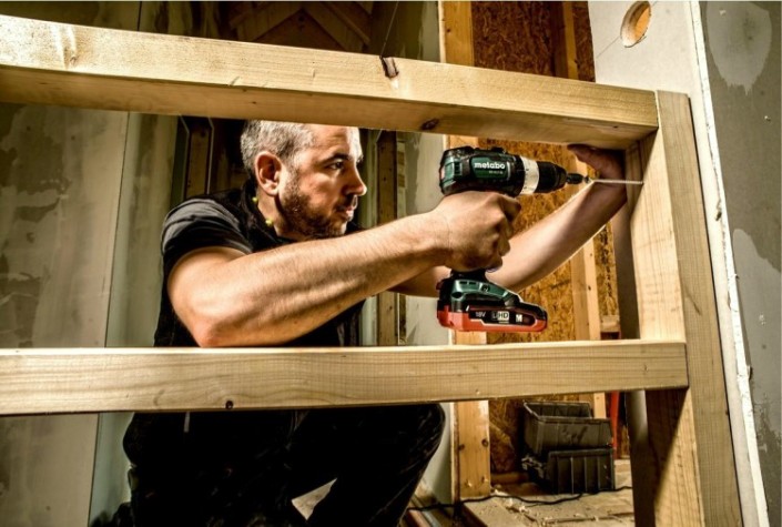 Аккумуляторная дрель-шуруповерт METABO SB 18 LT BL ударная, бесщеточная, без АКБ и ЗУ [602316840]