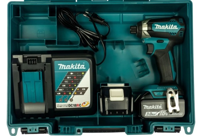 Аккумуляторный шуруповерт MAKITA DTD 153 RFE ударный, бесщеточный [DTD153RFE]