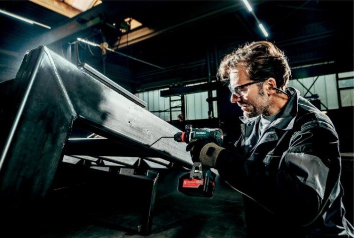 Аккумуляторный шуруповерт METABO BS 18 LTX-3 BL Quick i бесщеточная, без АКБ и ЗУ [602355890]