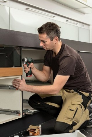 Аккумуляторный шуруповерт METABO PowerMaxx BS без АКБ и ЗУ [600079890]