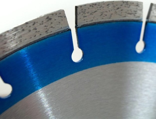 Алмазный диск для резки бетона DIAM Master Line 125*2,0*10*22,2 [000499]