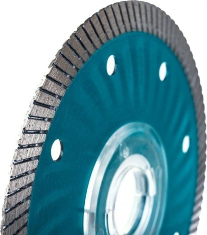 Алмазный диск для резки бетона MAKITA B-48882 сплошной рифленый 125x22,23 (для акк. инструмента)