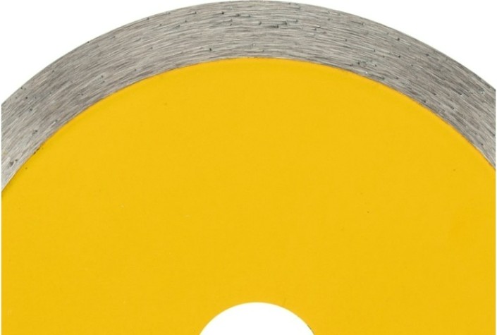 Алмазный диск универсальный Kranz KR-90-0111 отрезной сплошной 125x22,2x1,8x10мм