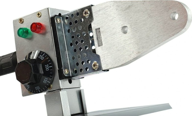 Аппарат для сварки полипропиленовых труб Победа ПТ-1800 6 насадок, кейс [170301800]