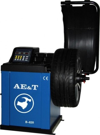 Балансировочный стенд AE&T В-820 для литых колес 10-24" до 65 кг, автоввод 2 парам. [B-820]
