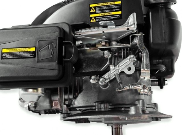 Бензиновый двигатель CHAMPION G120-2VK/1 вертикальный, для газонокосилок Бензиновый двигатель CHAMPION G120-2VK/1 вертикальный, для газонокосилок