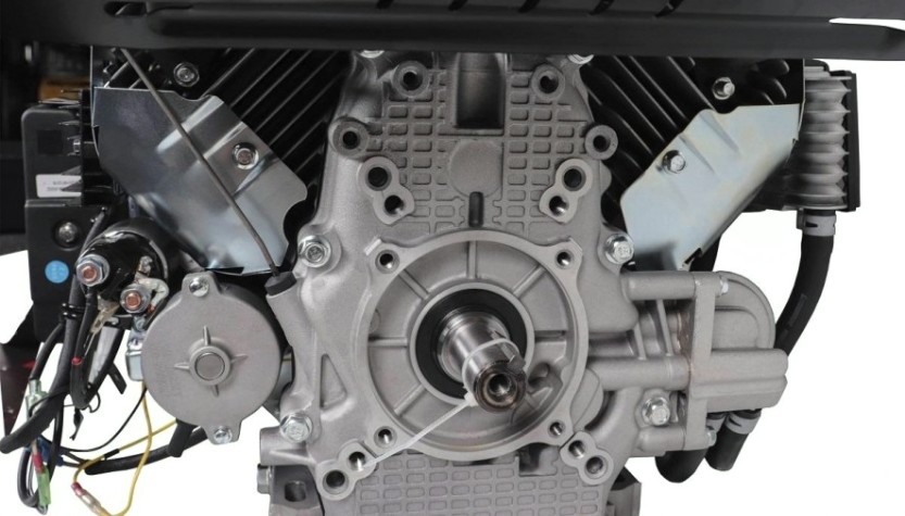 Бензиновый двигатель CHAMPION G680HKE (21лс/15,5квт 678см³ 25мм 48кг шпонка, эл.стартер,