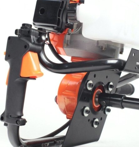 Бензобур PATRIOT АЕ 52 D в комплекте со шнеком D-200 мм [742104421]