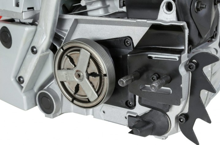 Бензопила Ресанта БП-6220 [70/6/17]