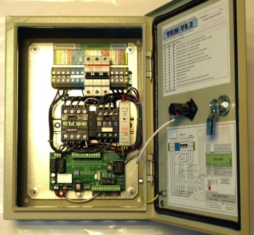 Блок автоматического запуска генератора BRIGGS&STRATTON ТКМ-V8CB10 Блок автоматического запуска генератора BRIGGS&STRATTON ТКМ-V8CB10