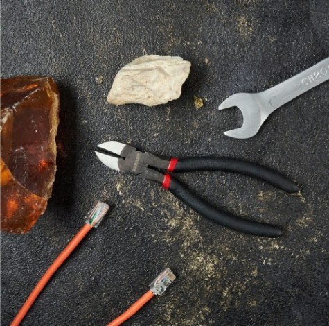 Бокорезы REXANT 12-4615-1 180 мм, обливные рукоятки Бокорезы REXANT 12-4615-1 180 мм, обливные рукоятки