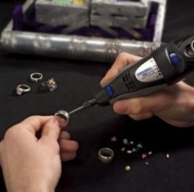 Борфреза для гравировки DREMEL 9910 3,2 мм, конус, удлиненный, круглая вершина [2615991032]