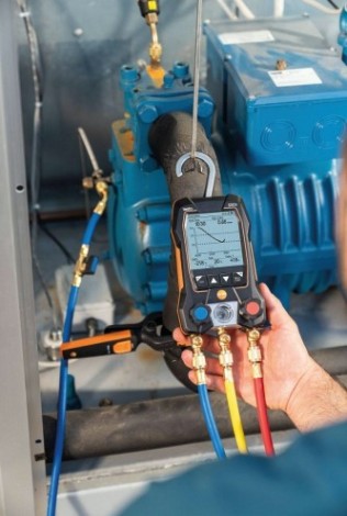 Цифровой манометрический коллектор Testo 550 s комплект 2 в кейсе [05645502]