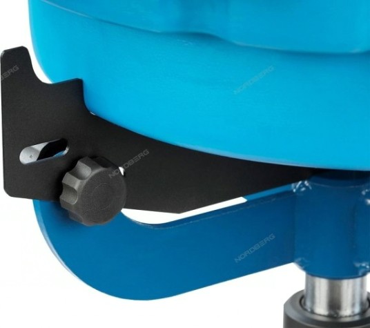 Держатель емкости для сбора масла NORDBERG N3401 L2 для OIL8/OIL15 (насадка на стойку) [ЦБ-0010021]