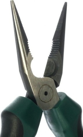 Длинногубцы JONNESWAY P8106 Утконосы 6" CR-MO, скрытая пружина [048444]