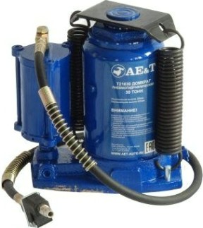 Домкрат бутылочный AE&T 30 т пневмогидравлический T21030 [T21030]