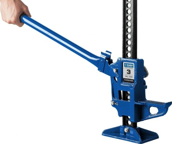 Домкрат механический ЗУБР Профессионал Хай-джек 3т, 125-1330мм реечный [43045-3-135_z01]