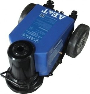 Домкрат пневмо-гидравлический подкатной AE&T HJ-30 профессиональный 30т Домкрат пневмо-гидравлический подкатной AE&T HJ-30 профессиональный 30т