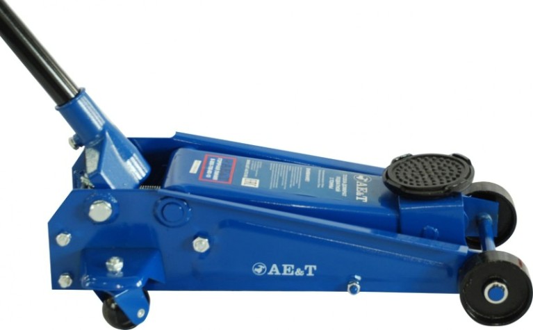 Домкрат подкатной AE&T 3,0 т профессиональный (140-470 мм) Т31203А [T31203A]