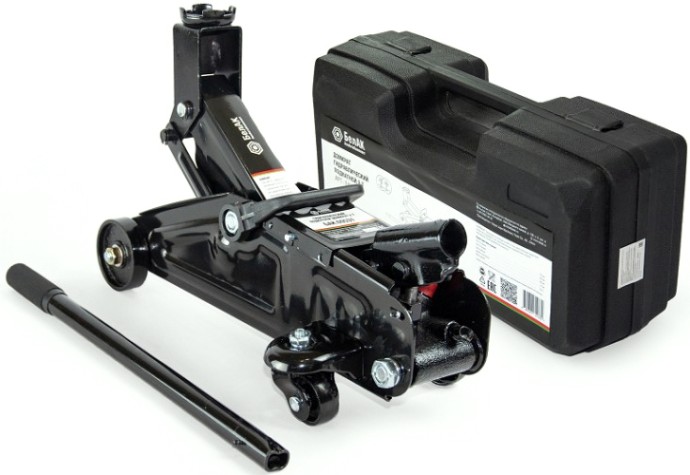 Домкрат подкатной БелАК 2 тонны в кейсе (БАК.00531) [БАК.00531]