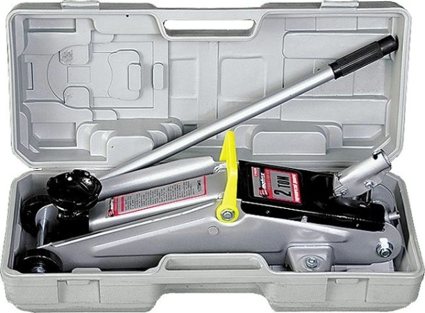 Домкрат подкатной MATRIX 2,0 т 135 - 385 мм Master в пластиковом кейсе 51028 [51028]