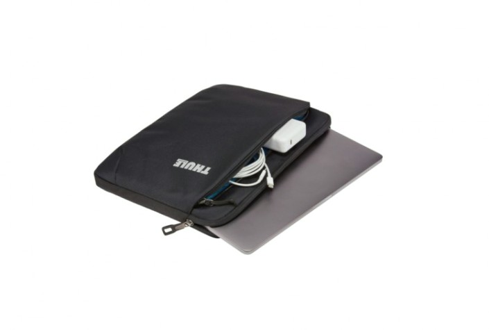 Дорожный чехол THULE 3 204 083 / для macbook subterra macbook sleeve, 15", black [3204083]