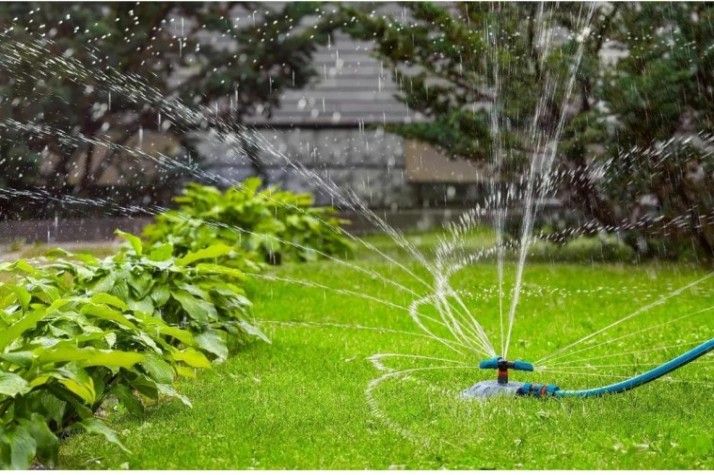 Дождеватель круговой GRINDA RR-B proline 121 м2 полив, на подставке, 3 сопла, [429315]