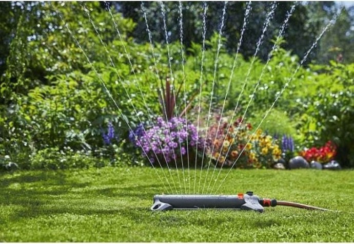 Дождеватель осциллирующий GARDENA AquaZoom M 18712-20.000.00 [18712-20.000.00]