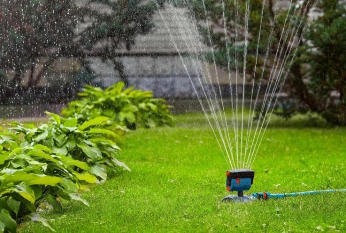 Дождеватель осциллирующий GRINDA RO-16m proline 180 м2 полив, на подставке, 16 форсунок, в [429349]