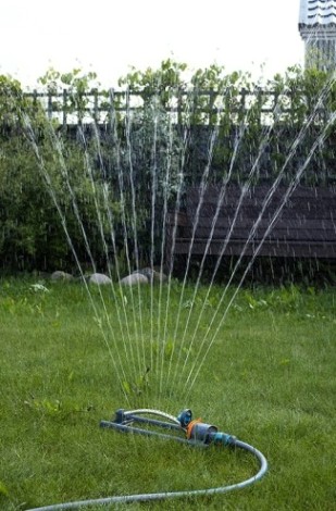 Дождеватель осциллирующий PLANTIC 39361-01 Light