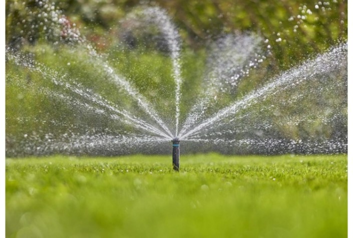 Дождеватель выдвижной GARDENA 08233-20.000.00 MD 180 Дождеватель выдвижной GARDENA 08233-20.000.00 MD 180