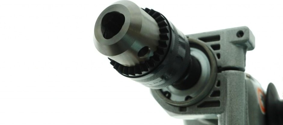 Дрель безударная сетевая Sturm ID20165M низкооборотистая Дрель безударная сетевая Sturm ID20165M низкооборотистая