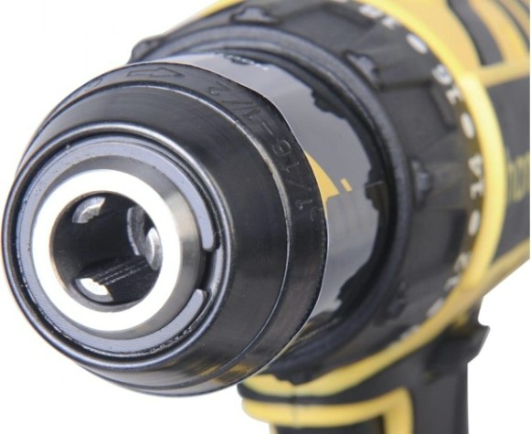 Дрель-шуруповерт аккумуляторная HANSKONNER HCD1865 Дрель-шуруповерт аккумуляторная HANSKONNER HCD1865