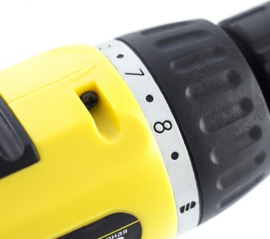 Дрель-шуруповерт аккумуляторная Kolner KCD 16,8С [кн16,8сн]