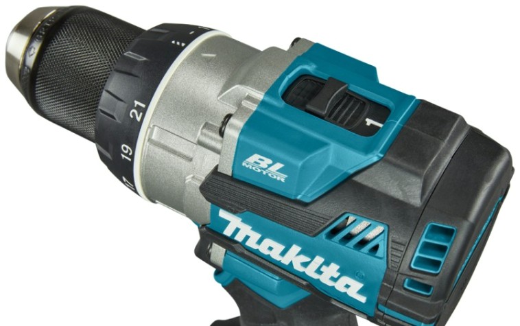 Дрель-шуруповерт аккумуляторная MAKITA DDF489Z