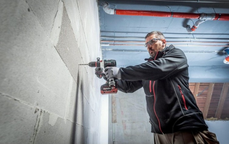 Дрель-шуруповерт аккумуляторная METABO SB 18 LTX BL i 2x5,2 Ач, ударная, бесщеточная [602360650]