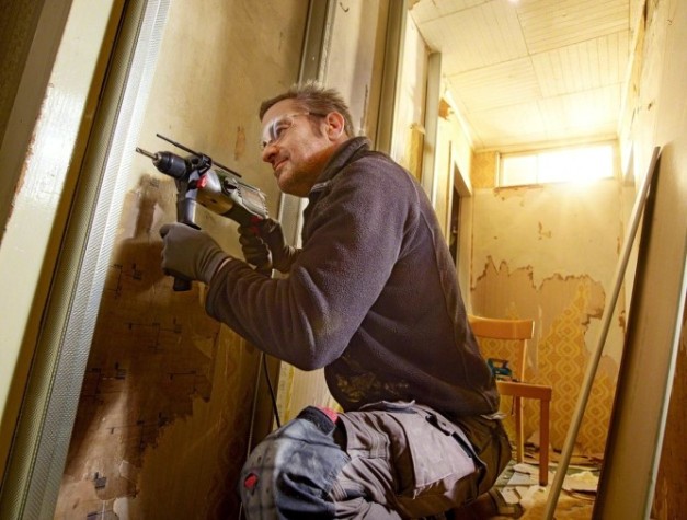 Дрель ударная сетевая BOSCH AdvancedImpact 900 [0603174020] Кейс