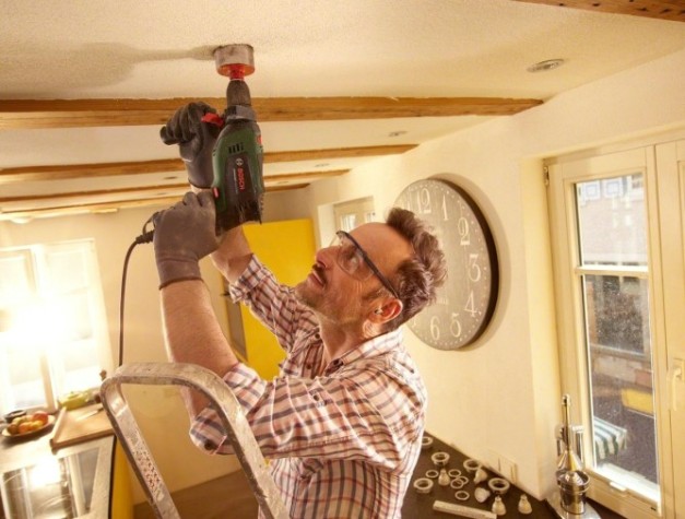 Дрель ударная сетевая BOSCH UniversalImpact 800 [0603131120] Кейс