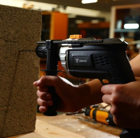 Дрель ударная сетевая DEKO DKID1200W в кейсе [063-4327]