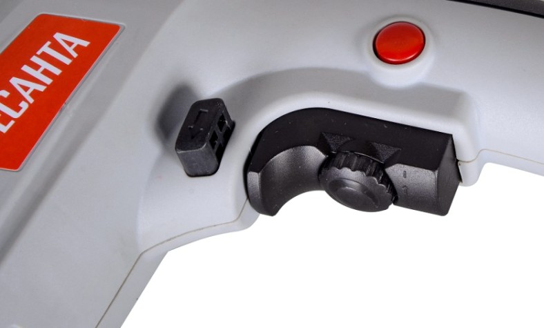 Дрель ударная сетевая Ресанта ДУ-15/680 [75/8/2]