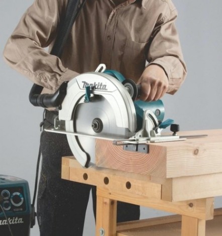 Электрическая дисковая пила MAKITA HS 0600 [HS0600]