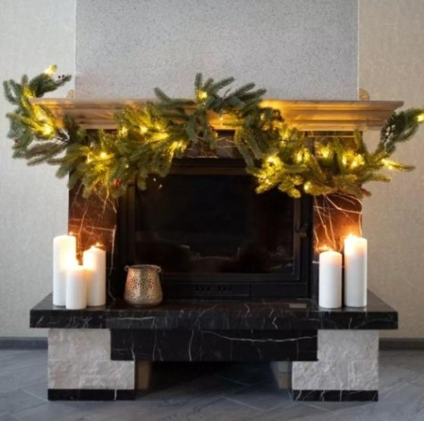 Еловый шлейф Neon-Night с ягодами и гирляндой 1,8 м 30 LED [307-113]