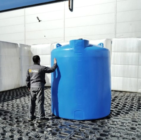 Емкость ЭКОПРОМ TOR 5000 л., вертикальная [черный]