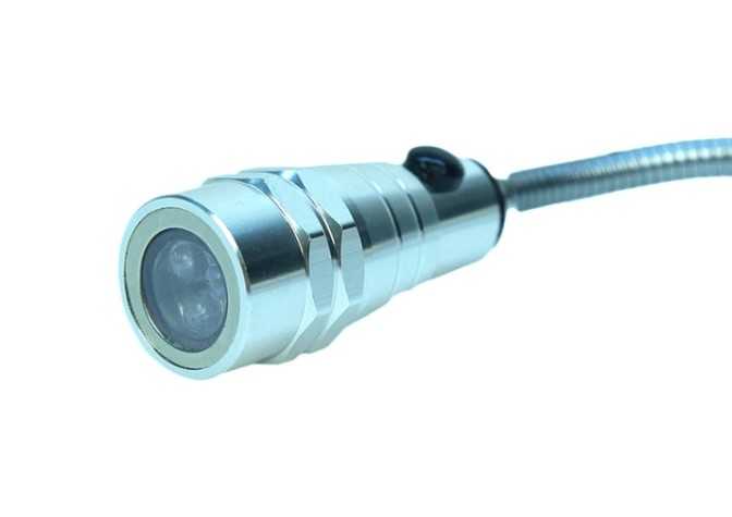 Фонарь Sturm 4050-03-2X телескопический, 2 магнита, (держат вес 2кг и 1,4к Фонарь Sturm 4050-03-2X телескопический, 2 магнита, (держат вес 2кг и 1,4к