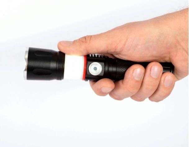 Фонарь светодиодный GLANZEN UFL-0300-03 ручной, аккумуляторный, usb