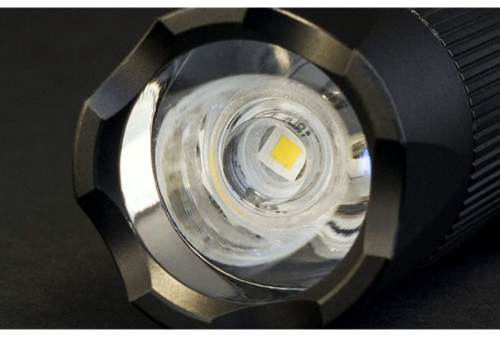 Фонарь ЯРКИЙ ЛУЧ T3 v.2 (YLP Albatros A12) CREE XP-G2 4реж. [4606400105640]